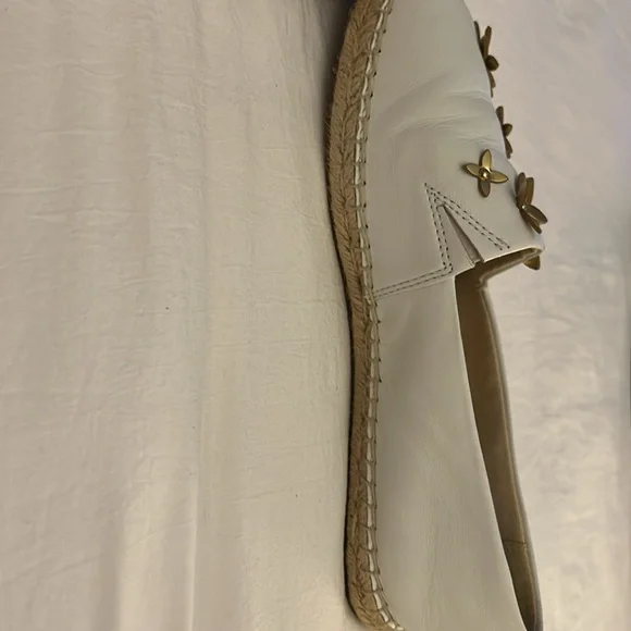 Michael Kors Gold White Leather Espadrilles with Gold flower Accents- - Picture 5 of 5